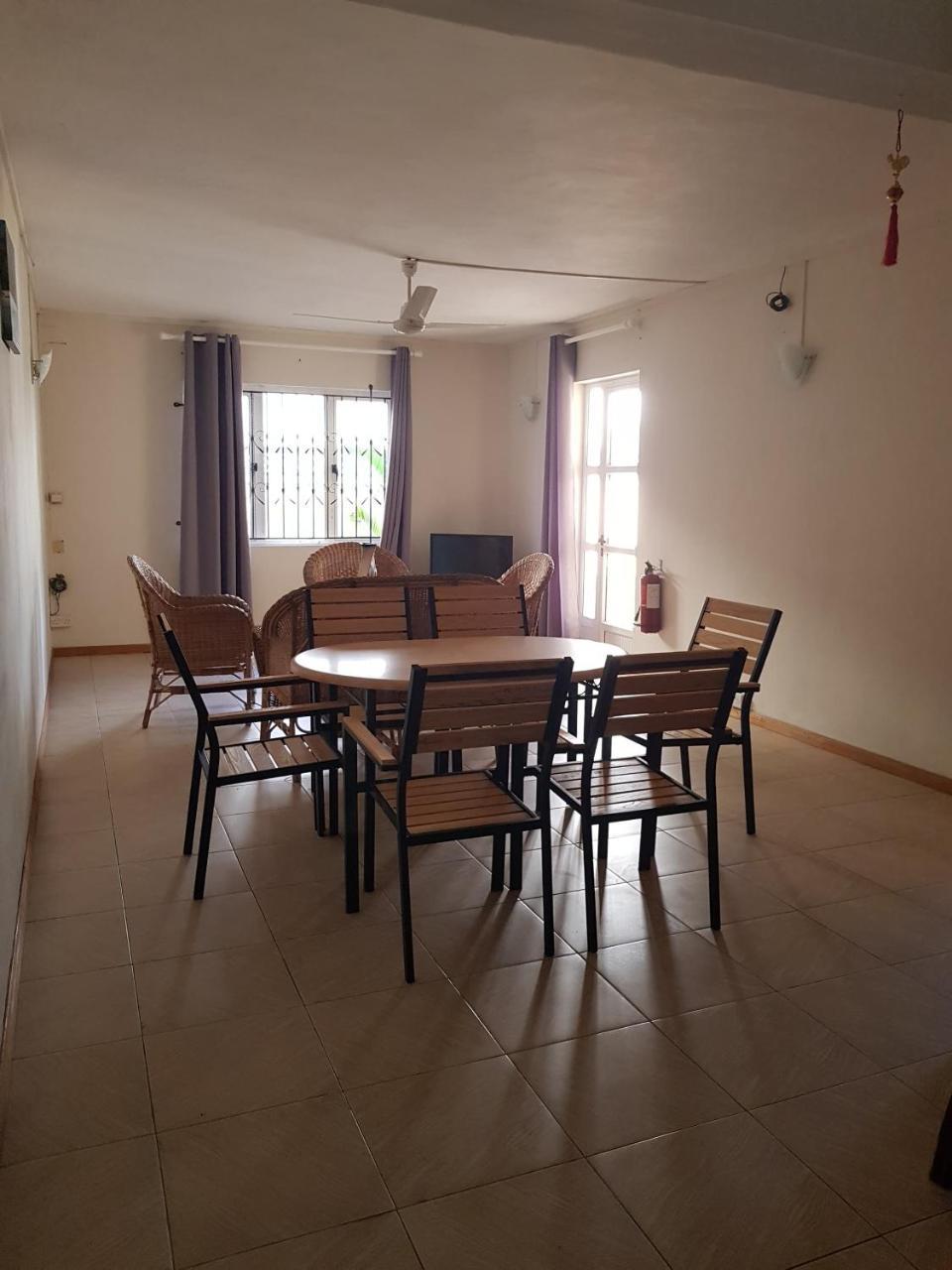Paradise Hill Grand Baie Bagian luar foto
