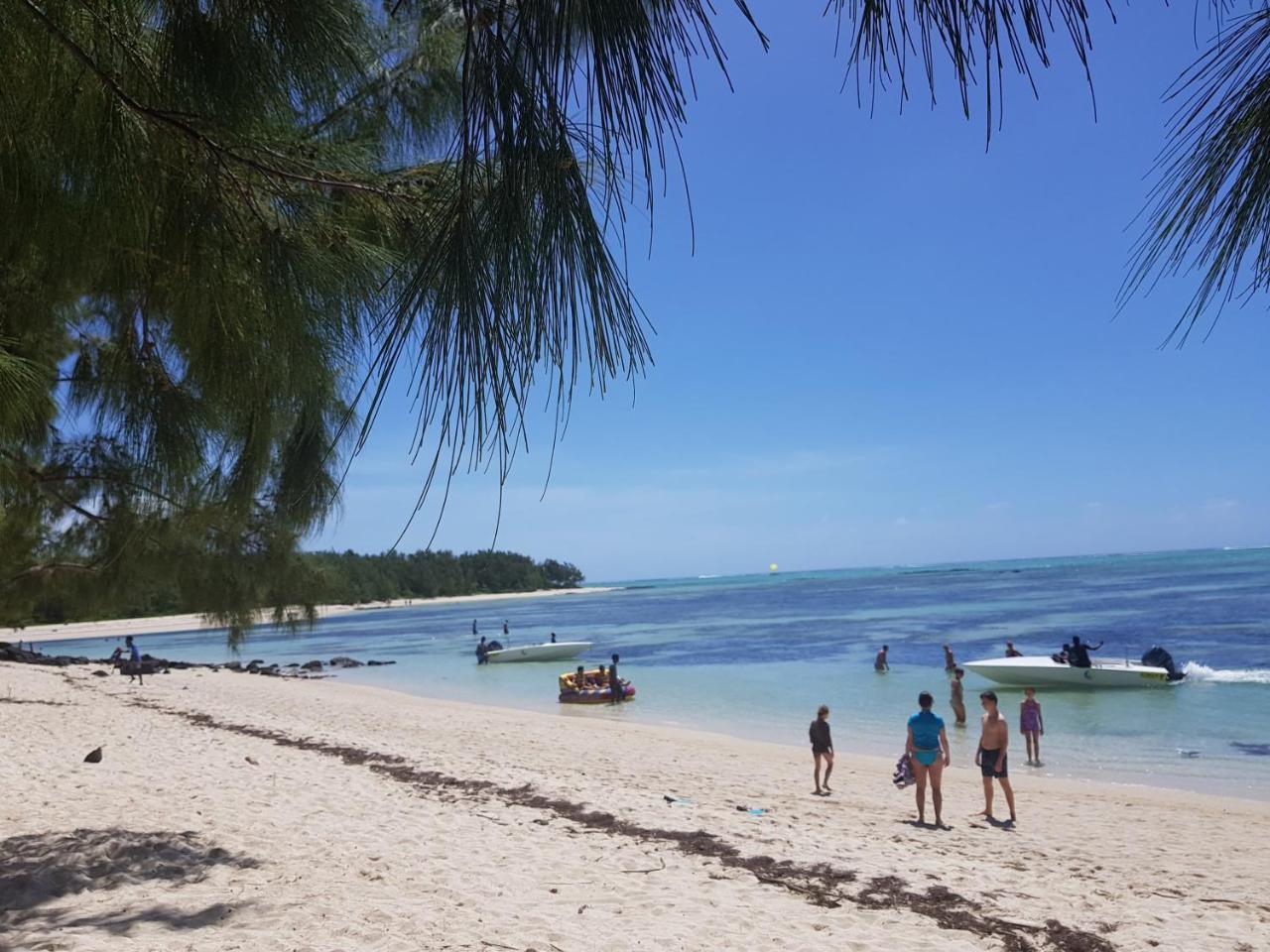 Paradise Hill Grand Baie Bagian luar foto